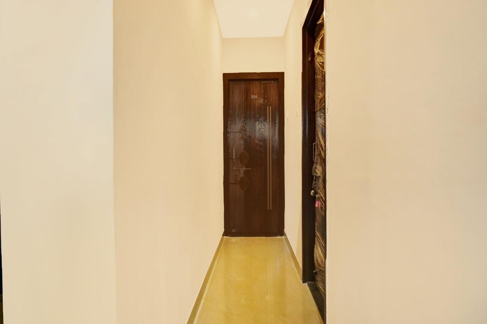 Hotel O Nisarg Villa Poona Buitenkant foto